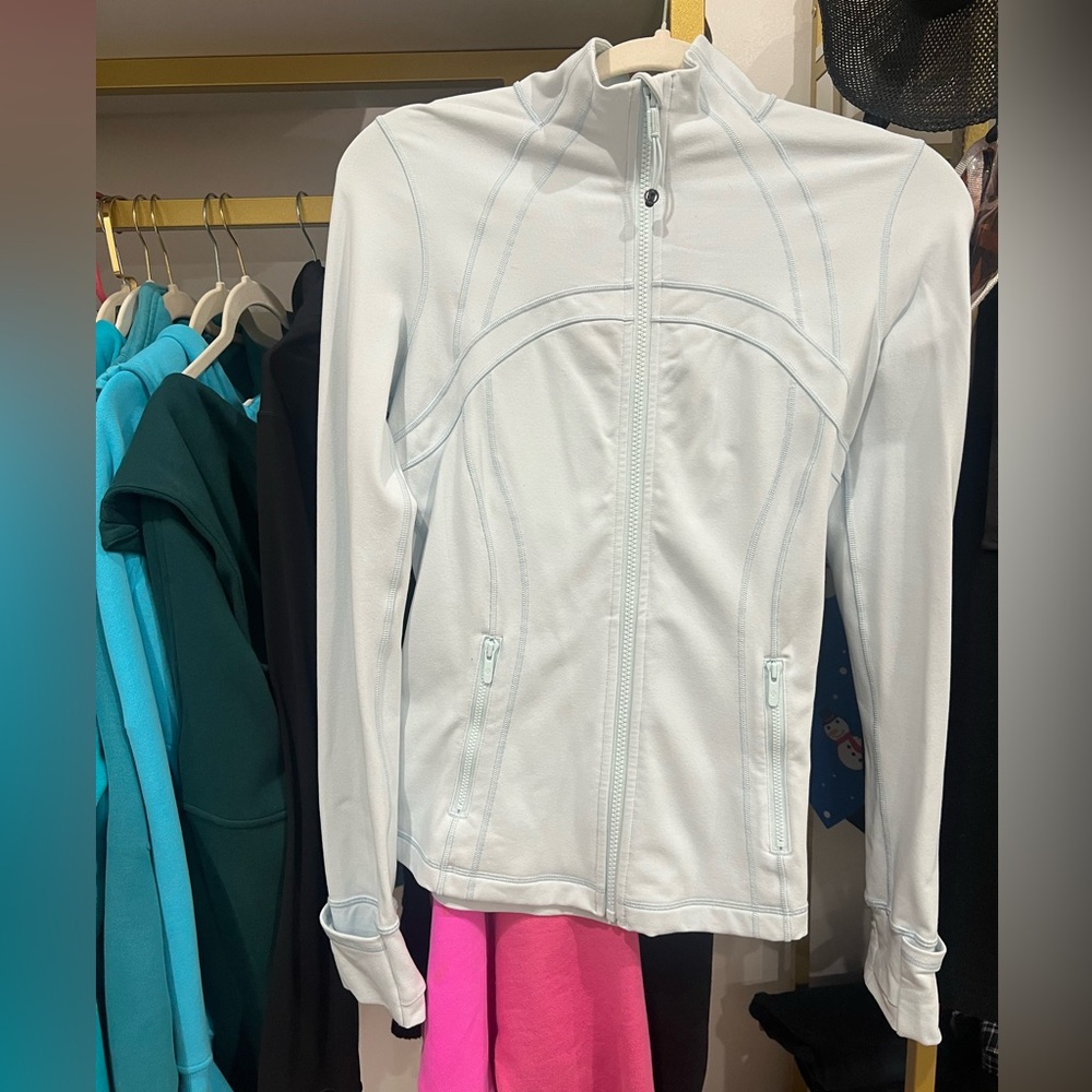 Lululemon Powder blue define jacket Size 6